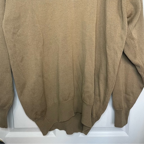 BURBERRYS Vintage 100% Merino Wool Camel Pullover V Neck Sweater Medium - Picture 3 of 7